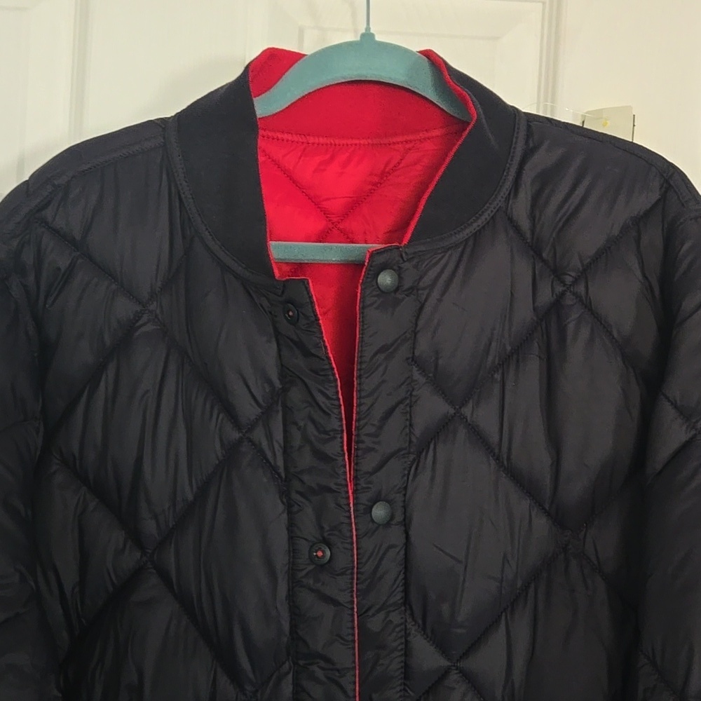 Calvin Klein Mens Quilted Reversible Jacket Black / Red L - Picture 3 of 9